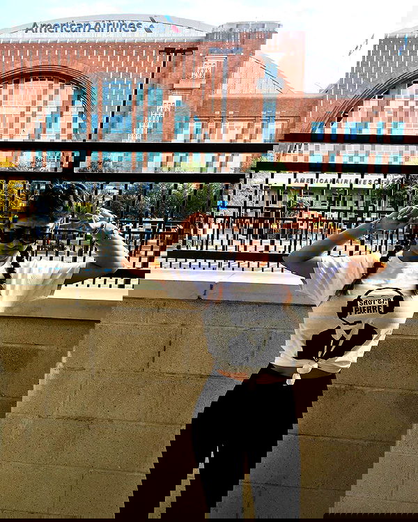 miakhalifa miakhalifa archive image