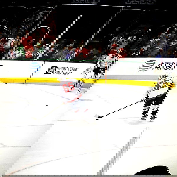 miakhalifa miakhalifa archive image