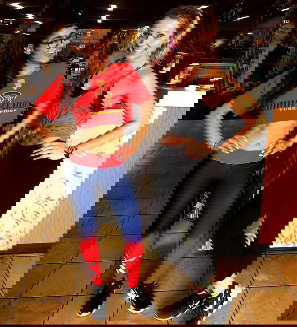 miakhalifa miakhalifa archive image