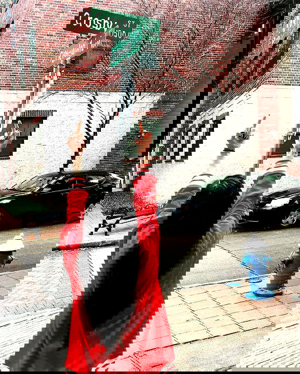 miakhalifa miakhalifa archive image