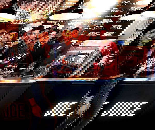 miakhalifa miakhalifa archive image