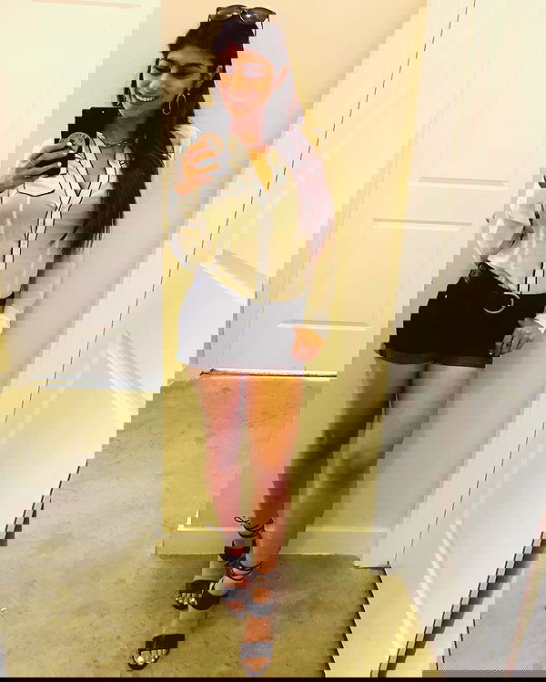 miakhalifa miakhalifa archive image