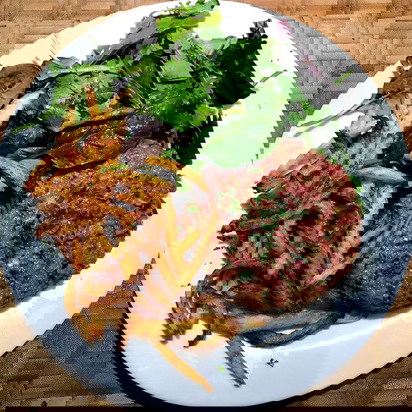 miakhalifa miakhalifa archive image