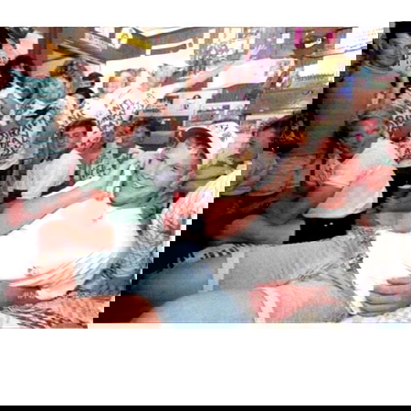 miakhalifa miakhalifa archive image