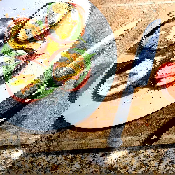 miakhalifa miakhalifa archive image