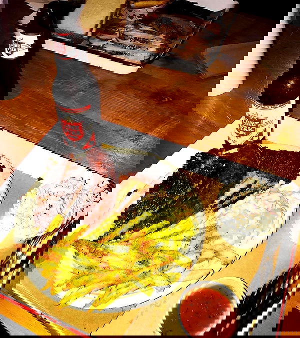 miakhalifa miakhalifa archive image