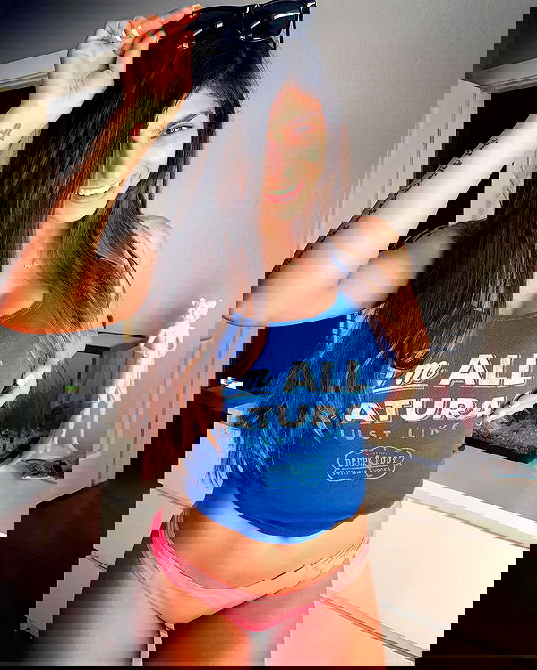 miakhalifa miakhalifa archive image