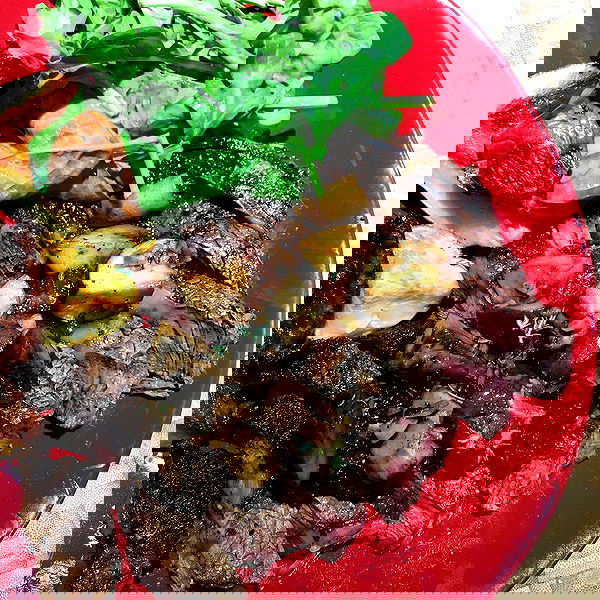 miakhalifa miakhalifa archive image