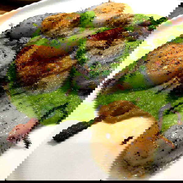 miakhalifa miakhalifa archive image