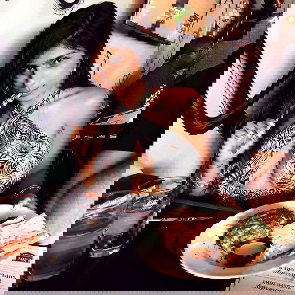 miakhalifa miakhalifa archive image