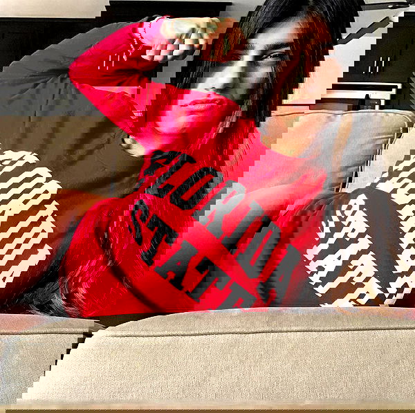 miakhalifa miakhalifa archive image