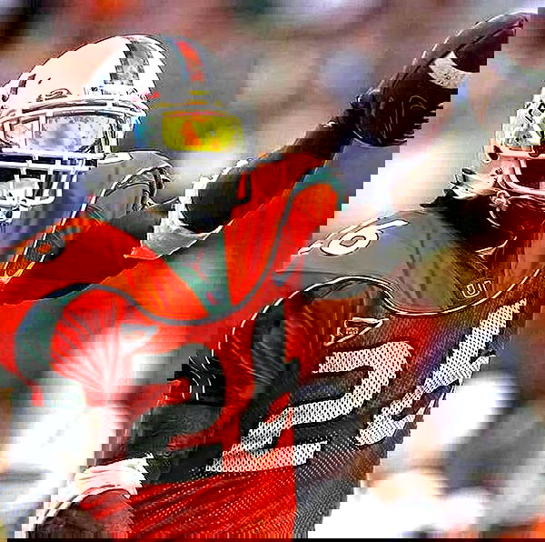 miakhalifa miakhalifa archive image