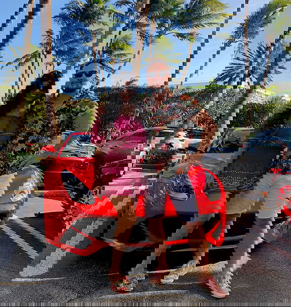 miakhalifa miakhalifa archive image