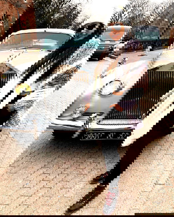 miakhalifa miakhalifa archive image