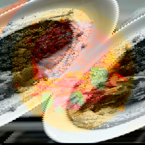 miakhalifa miakhalifa archive image