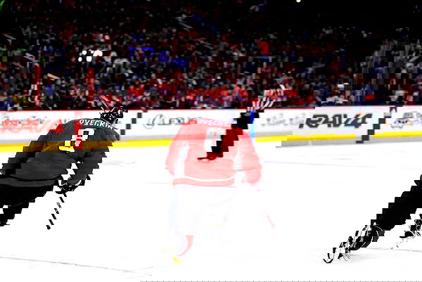 miakhalifa miakhalifa archive image