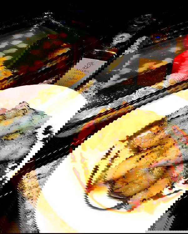 miakhalifa miakhalifa archive image