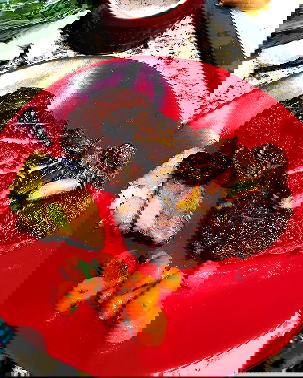 miakhalifa miakhalifa archive image