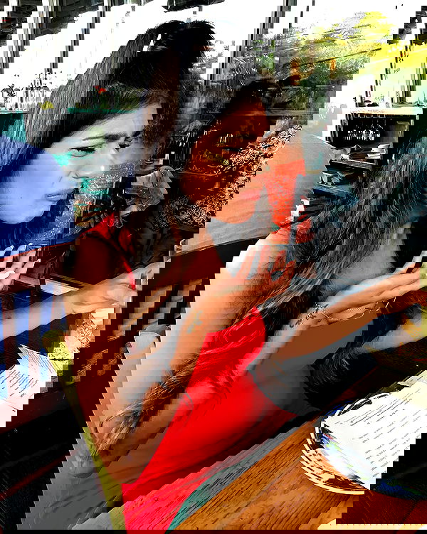 miakhalifa miakhalifa archive image