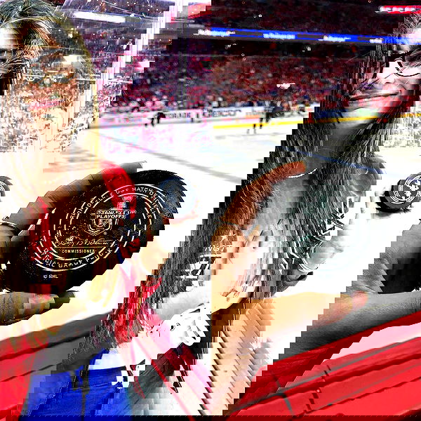 miakhalifa miakhalifa archive image