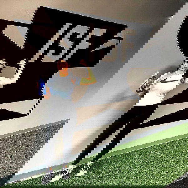 miakhalifa miakhalifa archive image