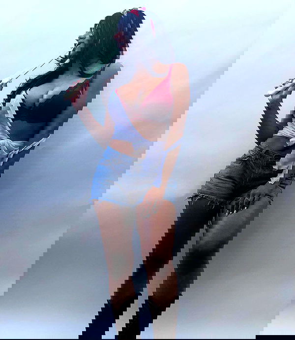 miakhalifa miakhalifa archive image