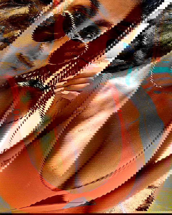 miakhalifa miakhalifa archive image