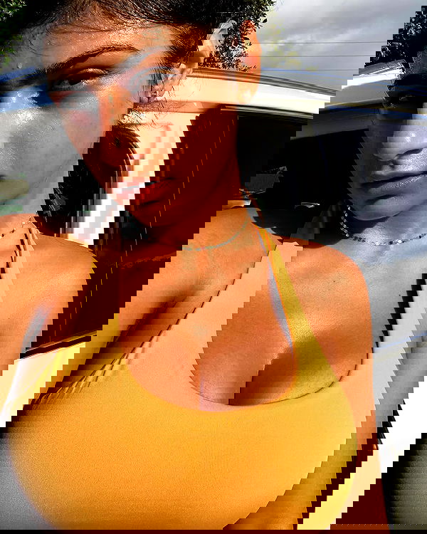 miakhalifa miakhalifa archive image