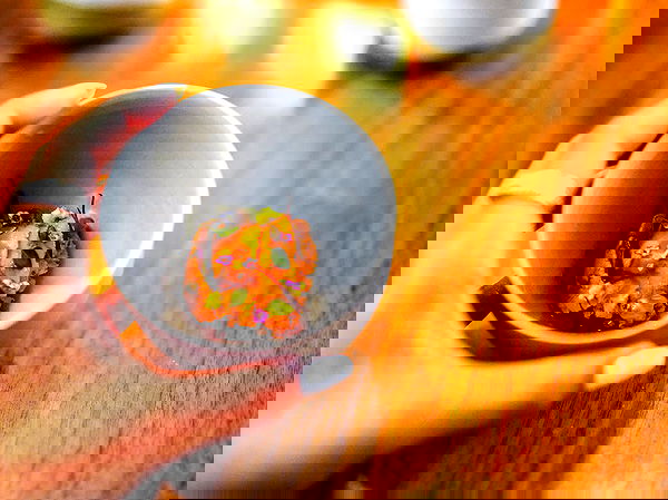 miakhalifa miakhalifa archive image