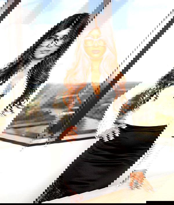 miakhalifa miakhalifa archive image