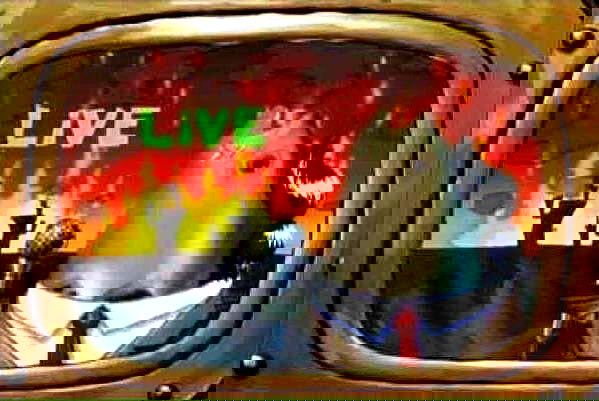 miakhalifa miakhalifa archive image