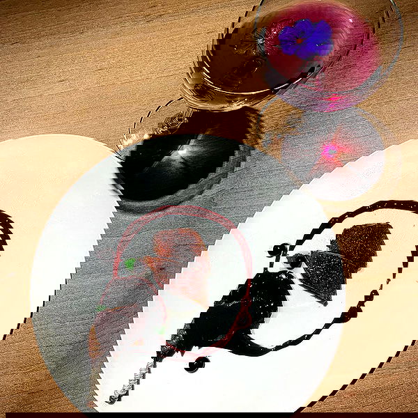 miakhalifa miakhalifa archive image