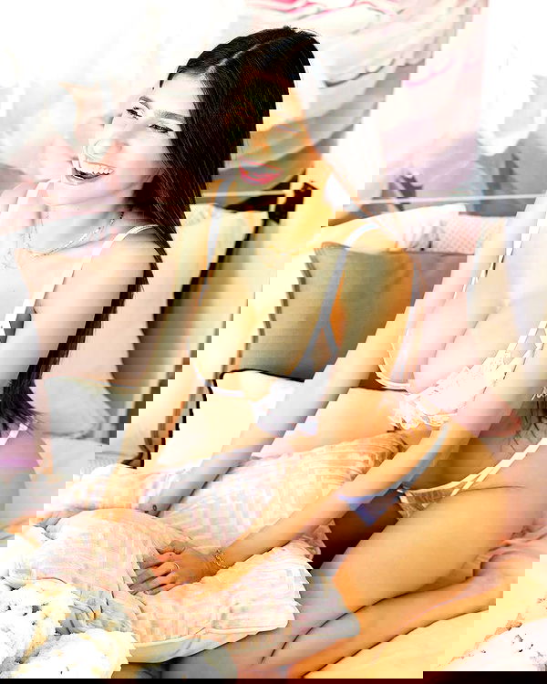 miakhalifa miakhalifa archive image