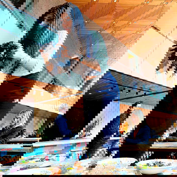 miakhalifa miakhalifa archive image