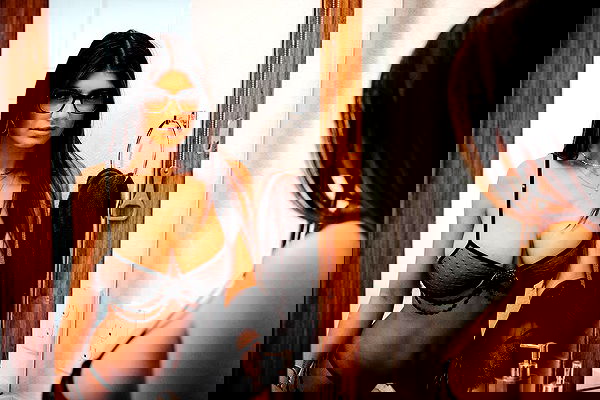 miakhalifa miakhalifa archive image