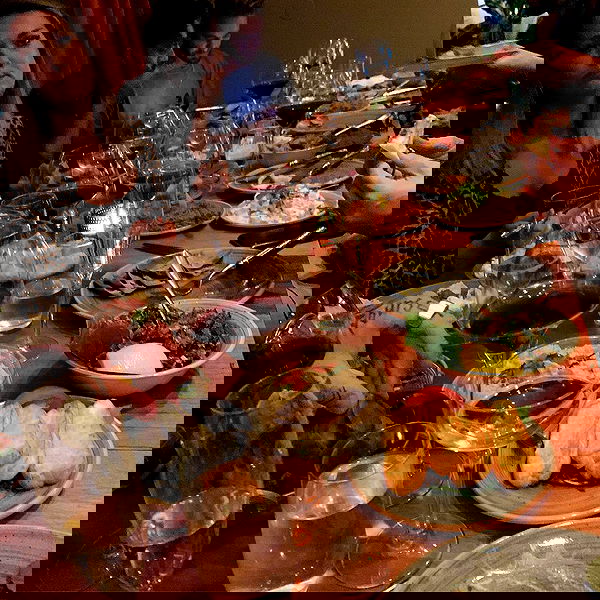 miakhalifa miakhalifa archive image