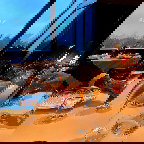 miakhalifa miakhalifa archive image