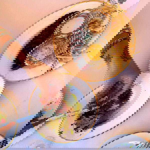 miakhalifa miakhalifa archive image