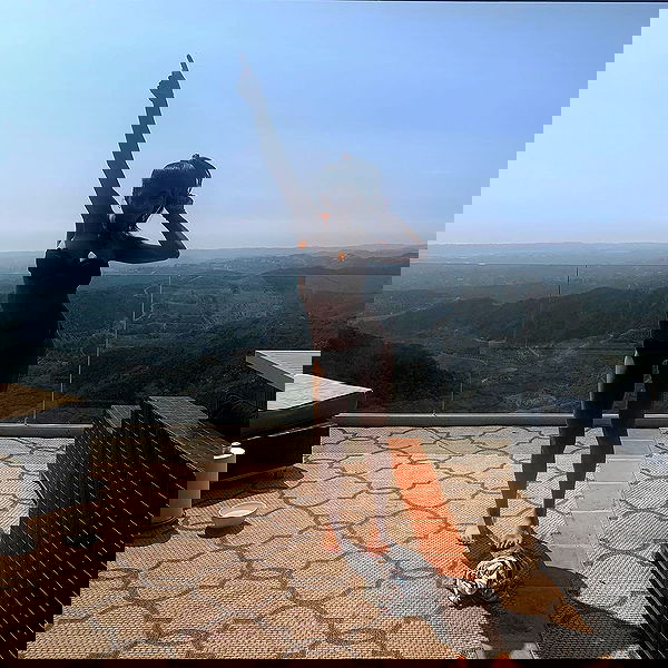 miakhalifa miakhalifa archive image