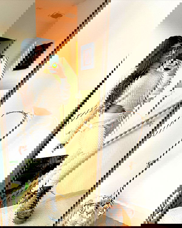 miakhalifa miakhalifa archive image