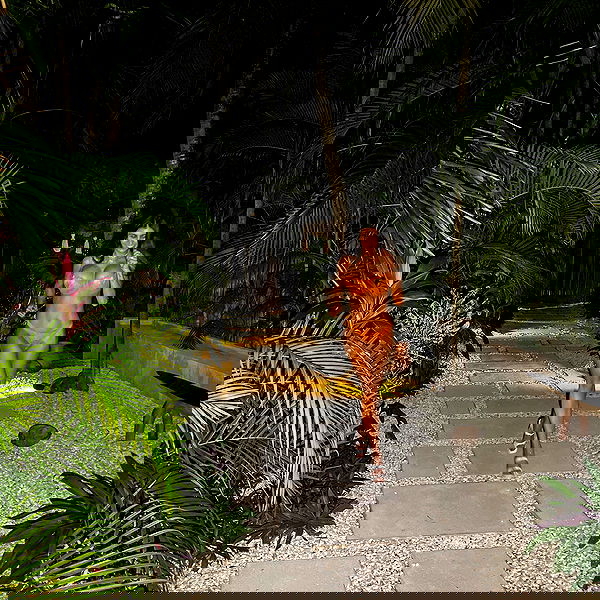 miakhalifa miakhalifa archive image