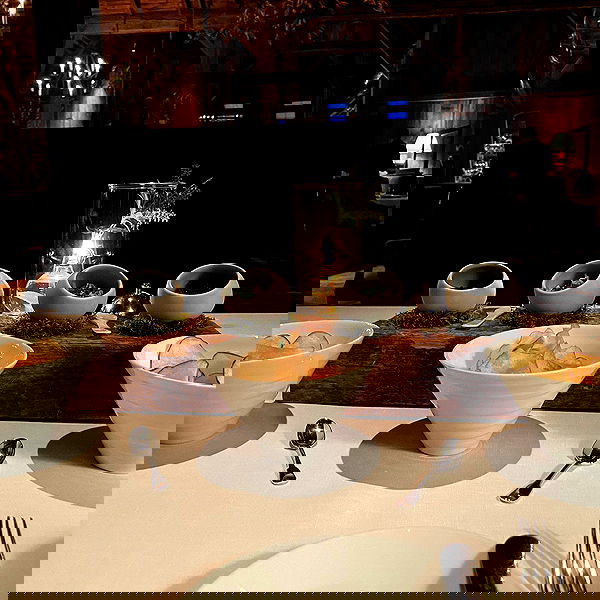 miakhalifa miakhalifa archive image