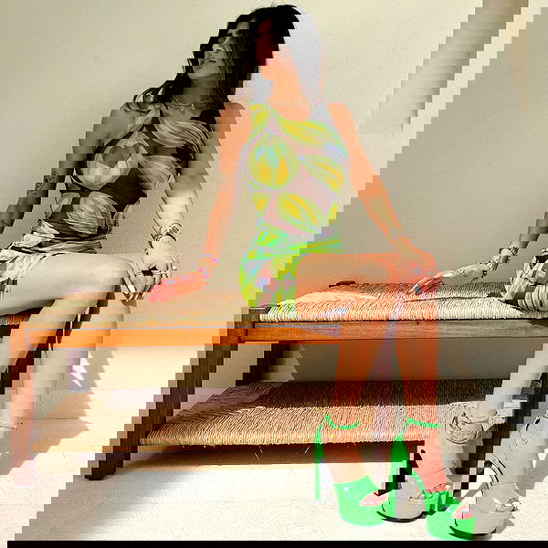 miakhalifa miakhalifa archive image