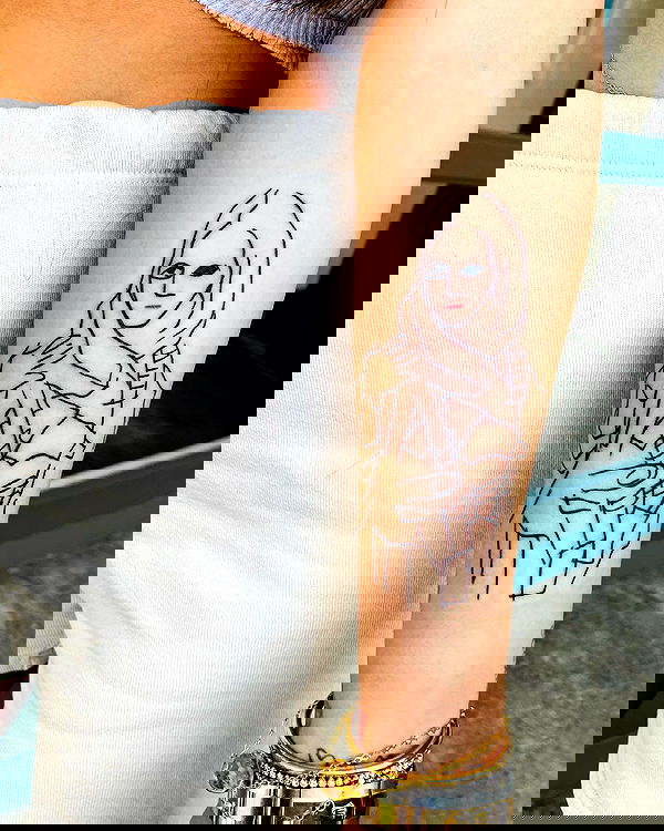 miakhalifa miakhalifa archive image