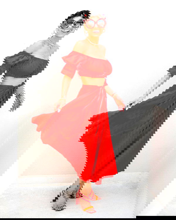 miakhalifa miakhalifa archive image