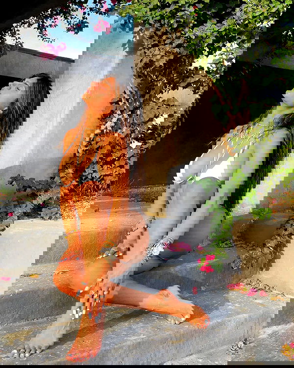 miakhalifa miakhalifa archive image