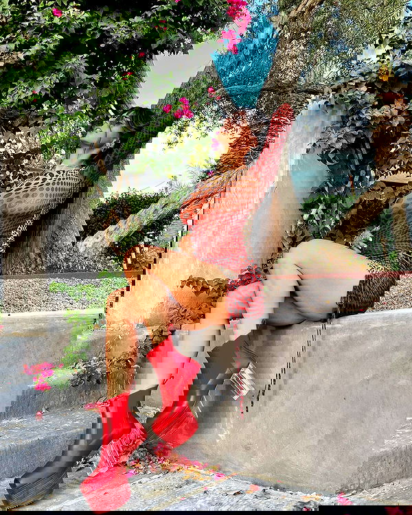 miakhalifa miakhalifa archive image