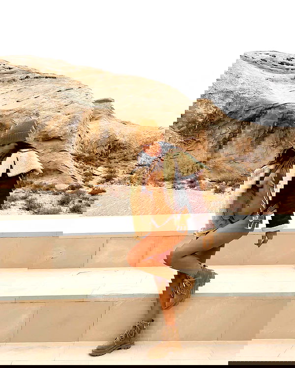 miakhalifa miakhalifa archive image