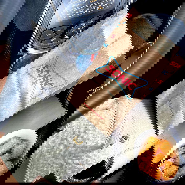 miakhalifa miakhalifa archive image