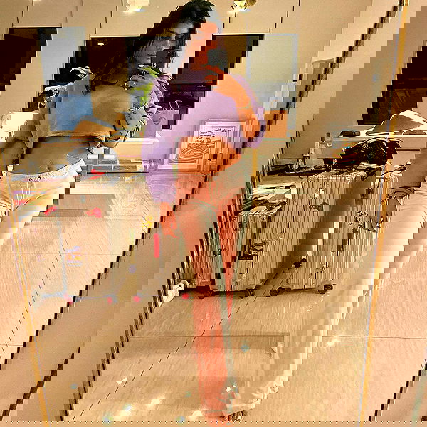 miakhalifa miakhalifa archive image